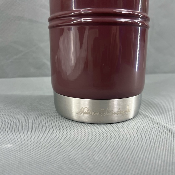 NIB Stanley The Milestones Unbreakable 4D Thermology Bottle - 1.1 qt. - Picture 2 of 5